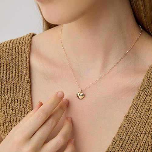 Divine Dainty Minimalist Heart Necklace – 18K Gold Plated