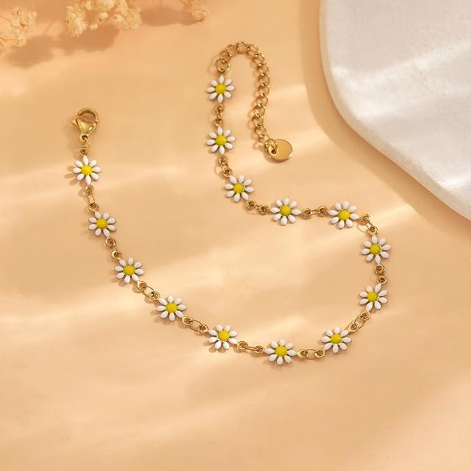 Minimal Gold-Tone Beaded Chain Bracelet – Adjustable Elegant Jewelry